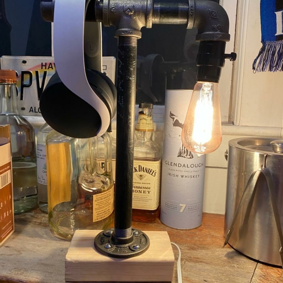 Industrial Table Lamp & Stand (for headphones) - Picture 11 of 11